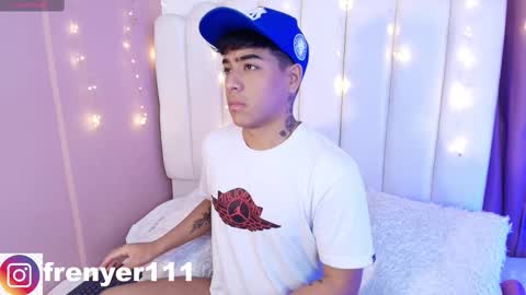 king  help me reach 100 likes online show from February 28, 2025, 2:09 am