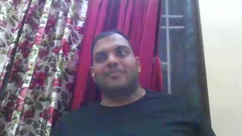 kingalpines1 online show from February 10, 2026, 4:11 pm