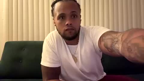 Snapshot of kingdabiggest chatting on October 12, 2025, 4:44 am KingDaBiggest online show from October 12, 2025, 4:44 am