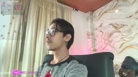 kingdanny_8 online show from February 17, 2026, 2:30 am