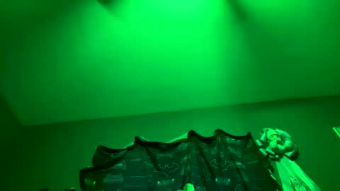 KingEcstasyXXX online show from November 27, 2025, 12:07 pm