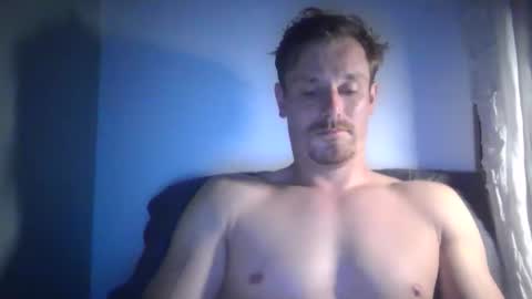 Snapshot of kingharold92 chatting on June 3, 2026, 9:53 pm kingharold92 online show from June 3, 2026, 9:53 pm