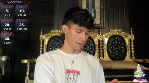  A L E X  online show from December 20, 2024, 7:44 am