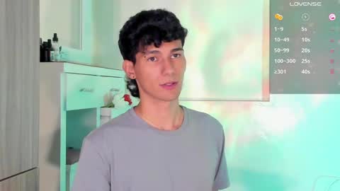  A L E X  online show from February 18, 2025, 9:21 am