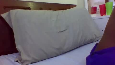 Rena-sexy online show from April 1, 2026, 1:41 pm