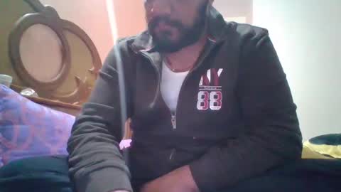 Kingsizelife1 online show from December 21, 2024, 9:15 pm