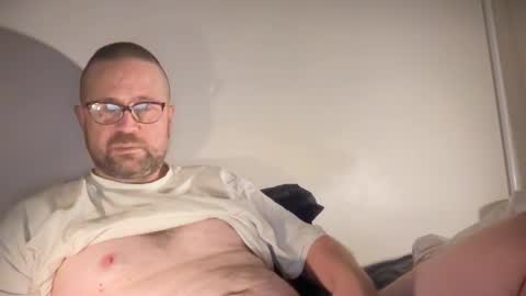 kingsizetease online show from June 11, 2026, 12:14 pm