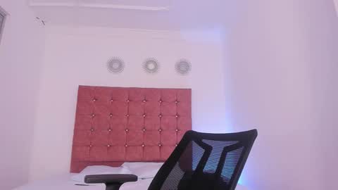 sebastian online show from October 7, 2025, 11:40 am