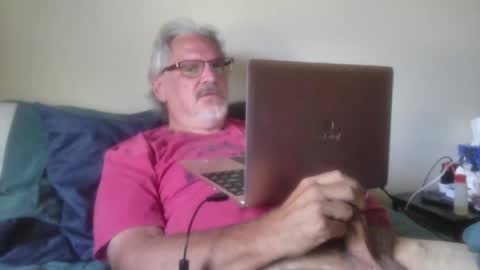 Snapshot of kingtongue10 chatting on June 11, 2026, 8:40 pm kingtongue10 online show from June 11, 2026, 8:40 pm