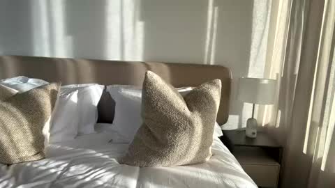 kinky__katia online show from October 10, 2025, 5:17 am