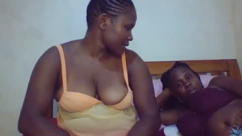 Snapshot of kinky_kaiya chatting on January 8, 2026, 7:27 pm kaiya online show from January 8, 2026, 7:27 pm