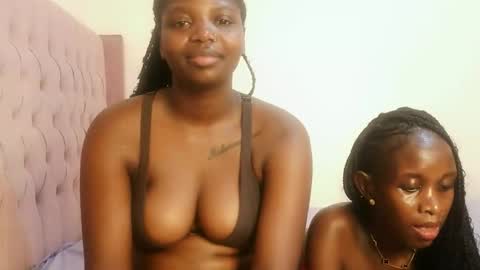 Snapshot of kinky_lola1 chatting on February 23, 2026, 12:13 pm Lola online show from February 23, 2026, 12:13 pm