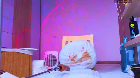 Mary online show from March 20, 2026, 7:19 pm