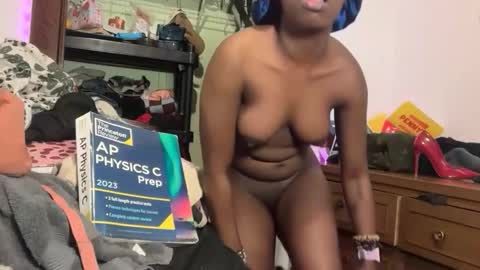 interracialfacial online show from May 21, 2026, 7:43 pm