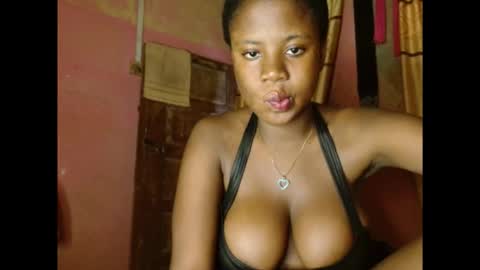 kinkyjuicexx online show from October 19, 2025, 11:44 am