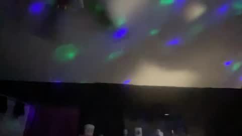 Bunniii online show from January 31, 2025, 11:13 am