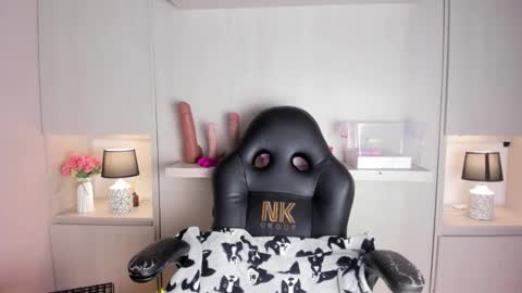 Snapshot of kiomarabaker chatting on February 4, 2026, 11:49 am M A R A online show from February 4, 2026, 11:49 am