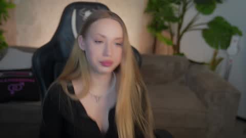 Sweet girls online show from March 1, 2026, 12:12 am