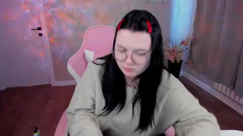 kira online show from March 21, 2026, 8:19 am