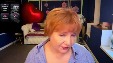 Kira Kennet online show from May 22, 2026, 5:47 am