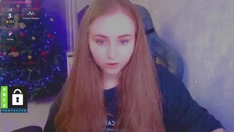 Snapshot of kira_love_sleep chatting on January 17, 2025, 3:43 pm you know thumb up me please its important online show from January 17, 2025, 3:43 pm