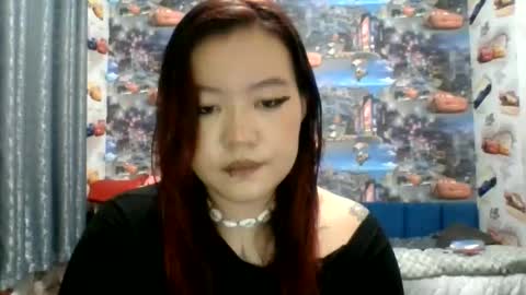 Kira online show from September 28, 2025, 6:46 pm