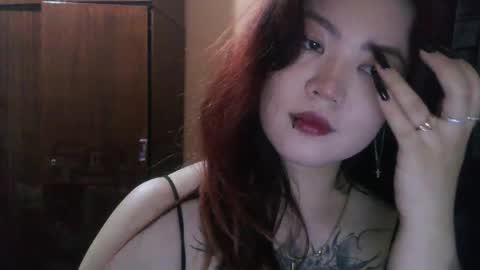 Kira online show from May 3, 2026, 7:09 pm