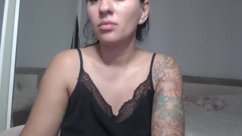 kiramaes online show from November 5, 2025, 7:52 am