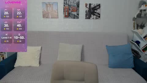 kiramartins cat online show from January 28, 2025, 4:18 am