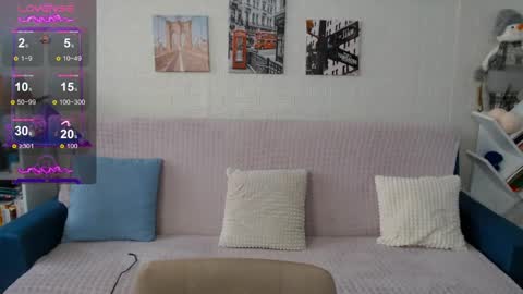 kiramartins cat online show from March 8, 2025, 4:45 am