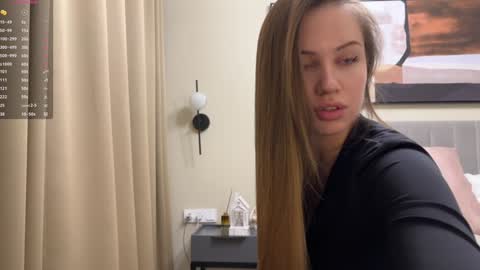 Snapshot of kiramystery chatting on January 23, 2025, 11:15 am Kira online show from January 23, 2025, 11:15 am