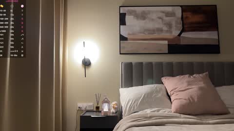 Snapshot of kiramystery chatting on January 28, 2025, 1:49 pm Kira online show from January 28, 2025, 1:49 pm