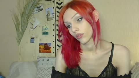 Snapshot of kirana_hayes chatting on May 11, 2026, 4:04 pm Kira online show from May 11, 2026, 4:04 pm