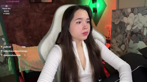 Snapshot of kirarasay chatting on February 4, 2025, 12:55 pm Kira online show from February 4, 2025, 12:55 pm