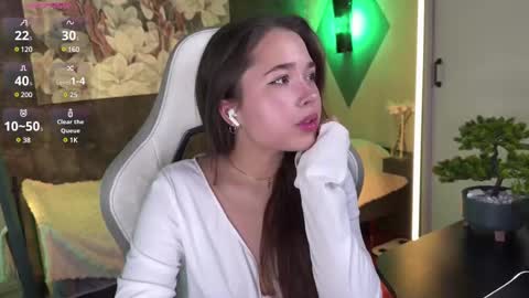 Snapshot of kirarasay chatting on March 6, 2025, 9:36 am Kira online show from March 6, 2025, 9:36 am