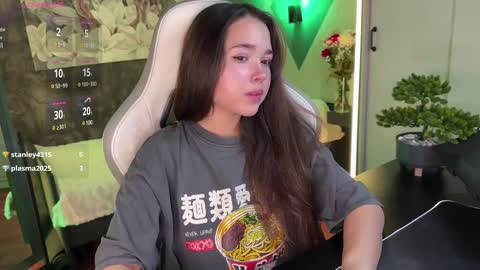 Snapshot of kirarasay chatting on March 10, 2025, 1:21 pm Kira online show from March 10, 2025, 1:21 pm