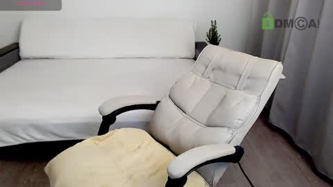 Kiri online show from December 19, 2024, 5:18 pm