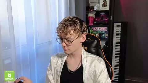 Kirill and Andrey online show from September 22, 2025, 6:37 am