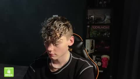 Kirill and Andrey online show from November 24, 2025, 9:36 pm