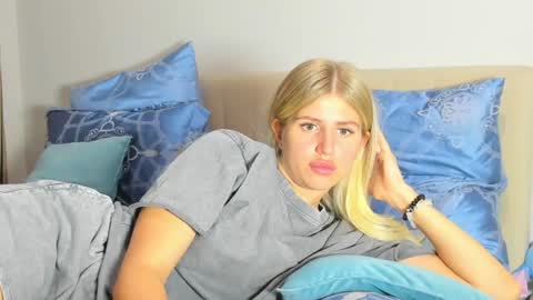 Kira online show from June 10, 2026, 10:08 pm