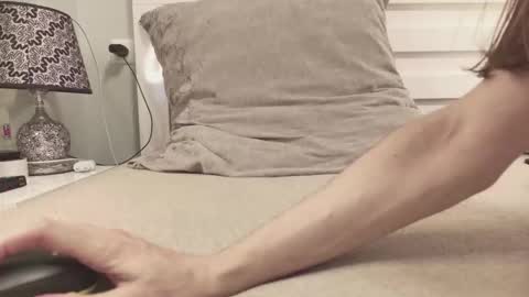 Wet Girl online show from December 4, 2025, 11:41 am