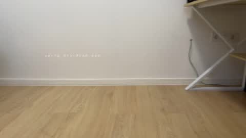 kisp229 online show from November 24, 2025, 6:57 am