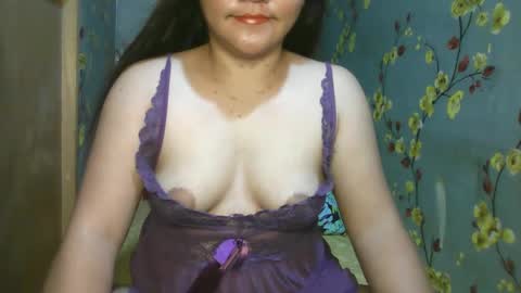 kiss_me_loves online show from January 13, 2025, 9:52 pm