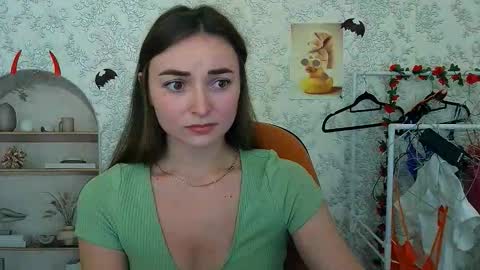 Valeria online show from November 2, 2025, 5:37 pm