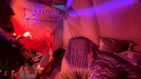 Kissah Kreampuff online show from December 21, 2024, 9:58 pm