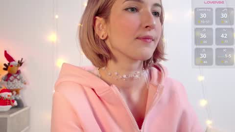 Snapshot of kisskiss_muah chatting on February 8, 2025, 2:05 pm Kate online show from February 8, 2025, 2:05 pm