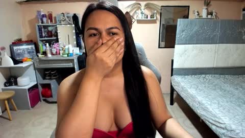 kissmeloves online show from February 24, 2026, 1:20 pm