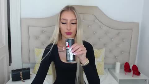 Natalie online show from September 18, 2025, 6:48 am