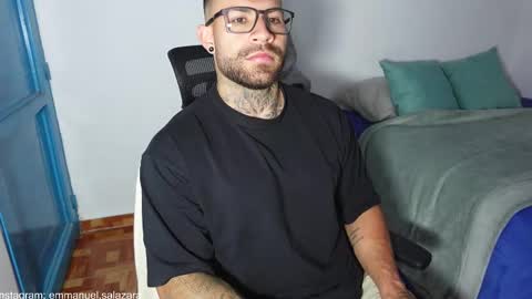 kite__ online show from January 3, 2025, 11:23 pm