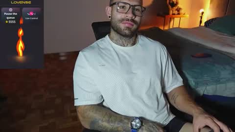 kite__ online show from March 10, 2026, 2:38 am